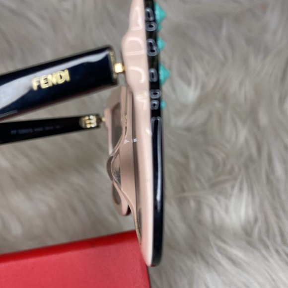 FENDI glasses - Picture 5 of 7